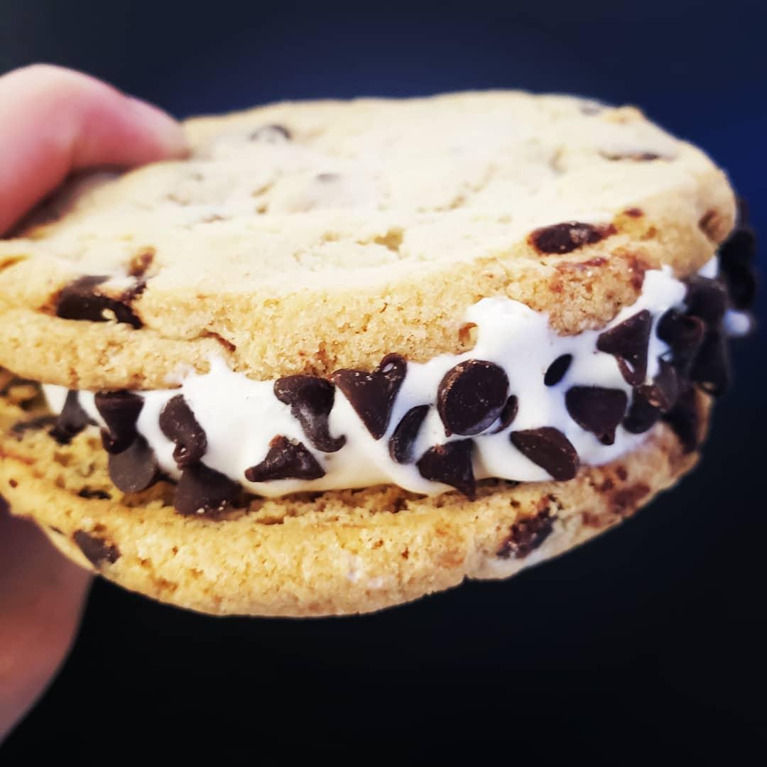 Abbott's Frozen Custard menus in Needham, Massachusetts, United States