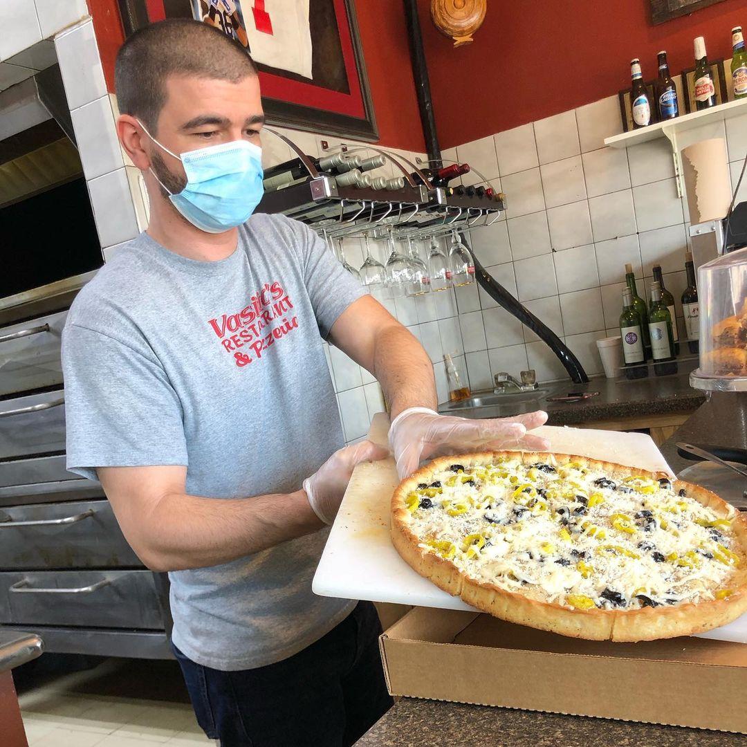 Vasilio's Restaurant & Pizzeria menu in Cortland, Ohio, USA