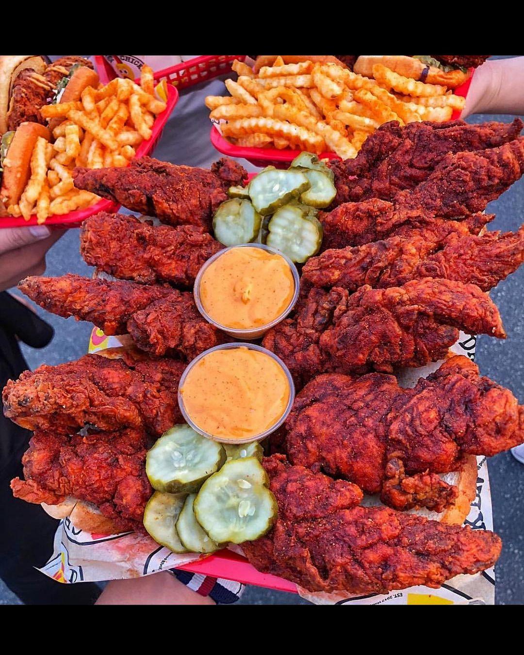 Daves Hot Chicken menu in Houston, Texas, USA