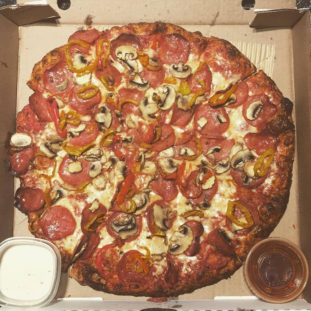 Giresi's Pizza Factory menus in Sarnia, Ontario, Canada