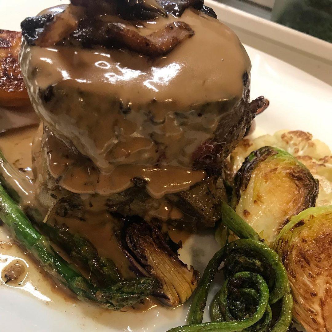 Alloro Wine Bar & Restaurant, Awarded Top 10 Wine Bar in Ore menu in