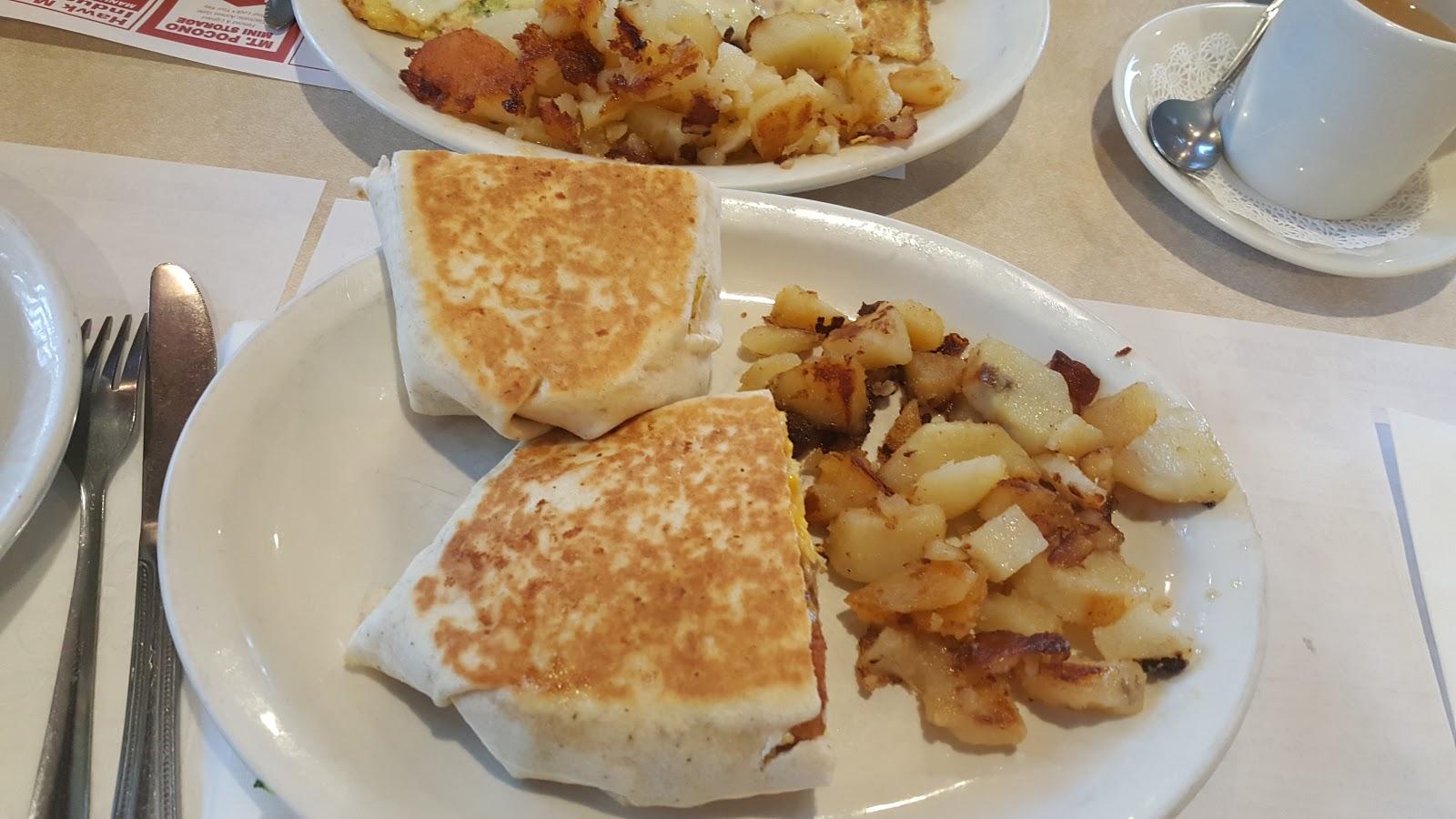 Mountainhome Diner menu in Cresco, Pennsylvania, USA