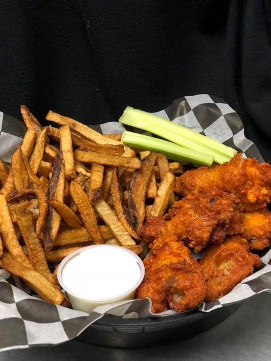 Gavins Grill menus in New Philadelphia, Ohio, United States