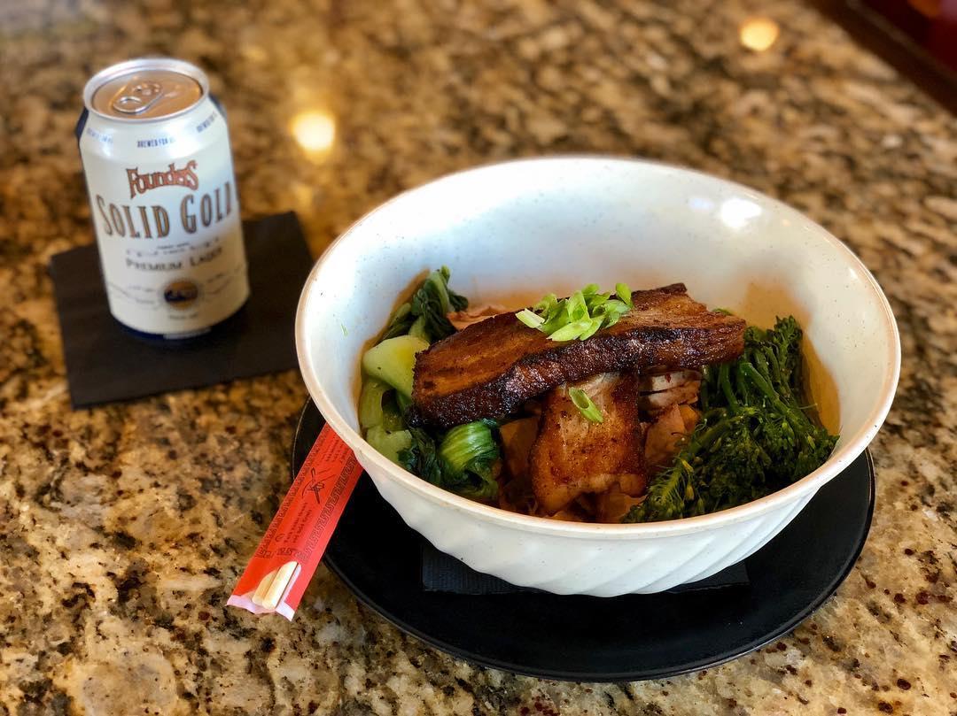 Walton's Smokehouse and Southern Kitchen menus in Evansville, Indiana