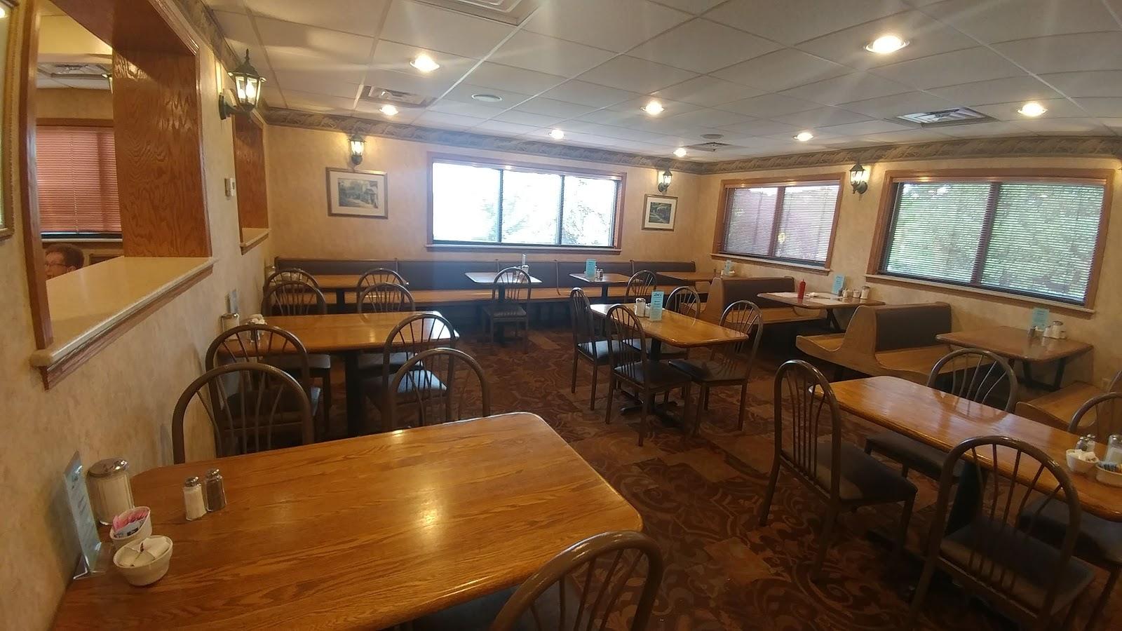 Lori's Family Restaurant LLC menus in Caldwell, Ohio, United States