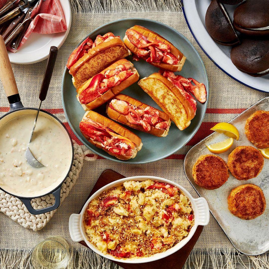 Cousins Maine Lobster Portland menus in Cape Elizabeth, Maine, United