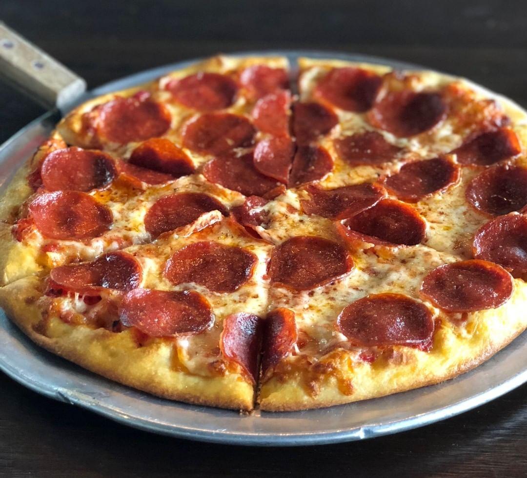 Famulari's Pizzeria Cane Bay menus in Summerville, South Carolina