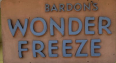 Menu for Bardon's Wonder Freeze in Traverse City, MI | Sirved