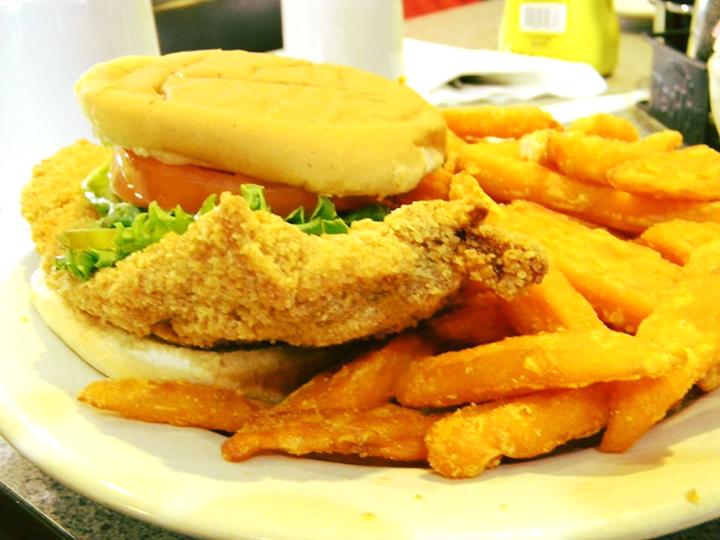 Coach House Restaurant menu in Quincy, Illinois, USA