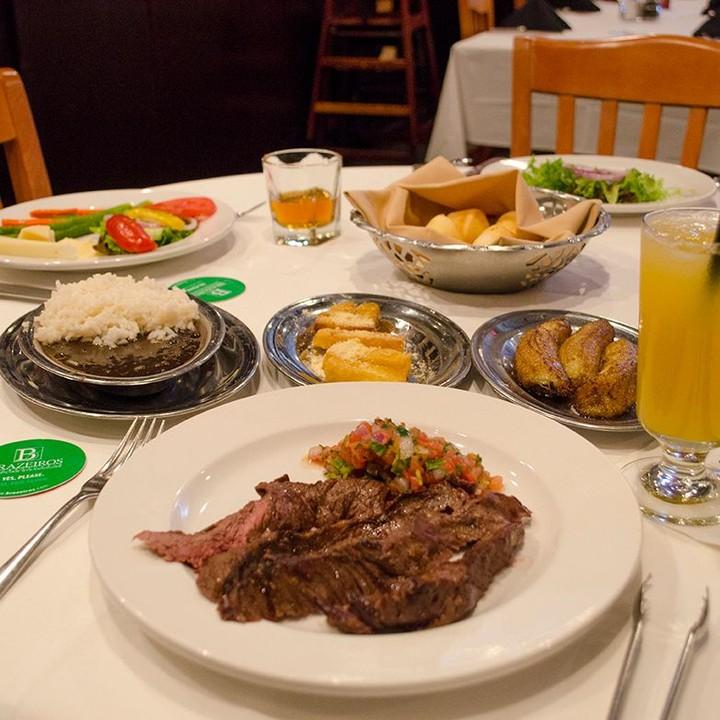 Brazeiros Knoxville Brazilian Steakhouse menus in Knoxville