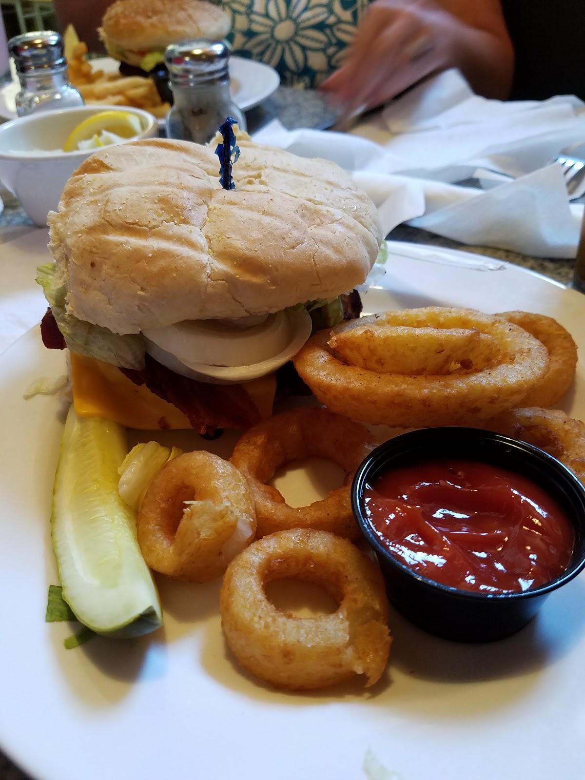 Pine Mountain Grill menus in Whitesburg, Kentucky, United States