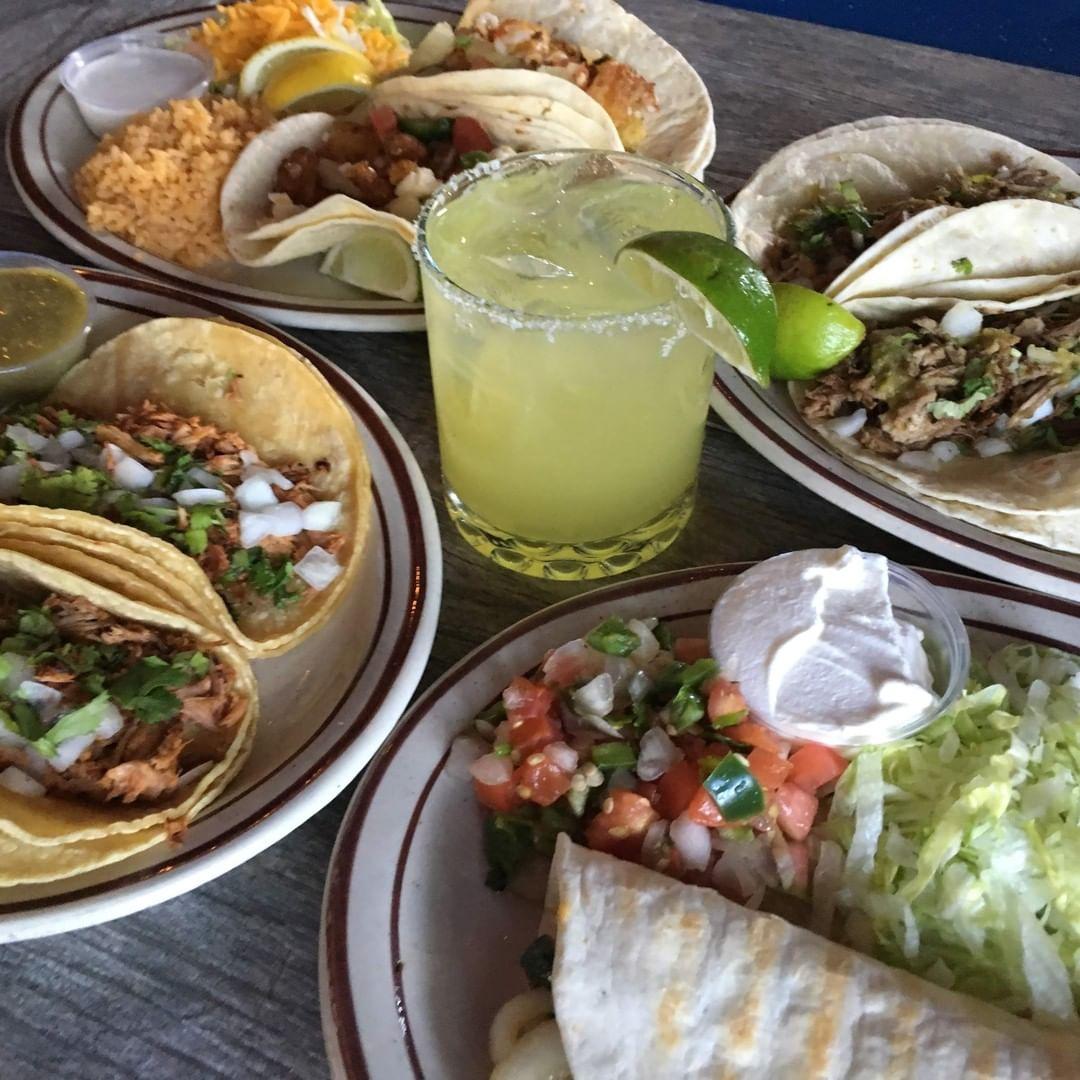 Photos for Manny's Mexican Restaurant in Kansas City, MO | Sirved
