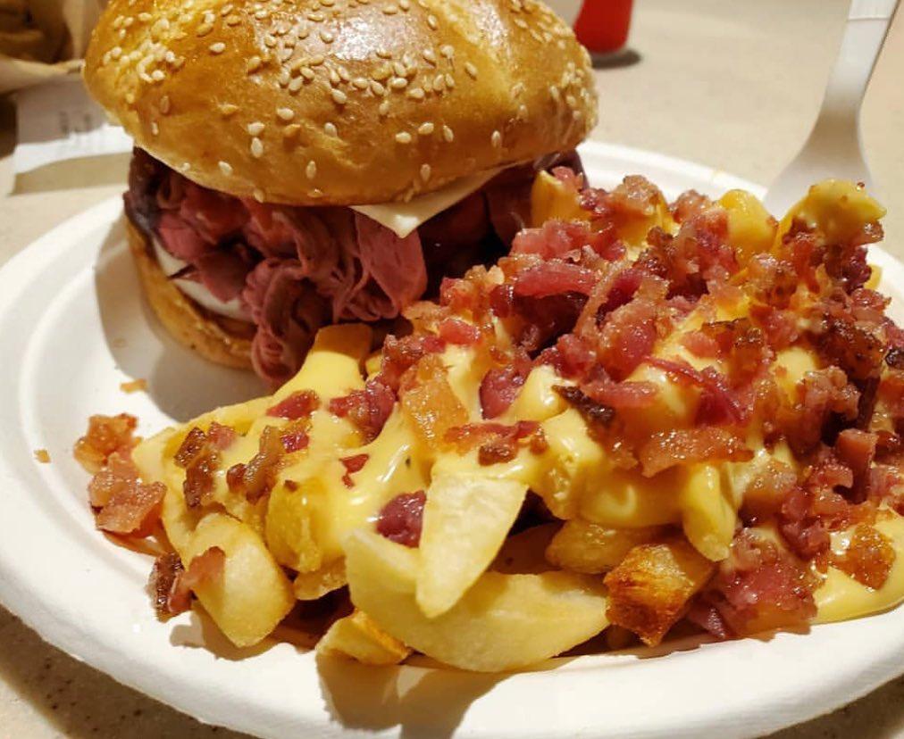 Kelly's Roast Beef menus in Salem, New Hampshire, United States