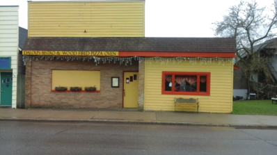 Dalou's Bistro Logo in Washburn, Wisconsin