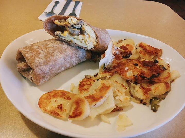 Middletown Pancake House menus in Middletown Township, New Jersey
