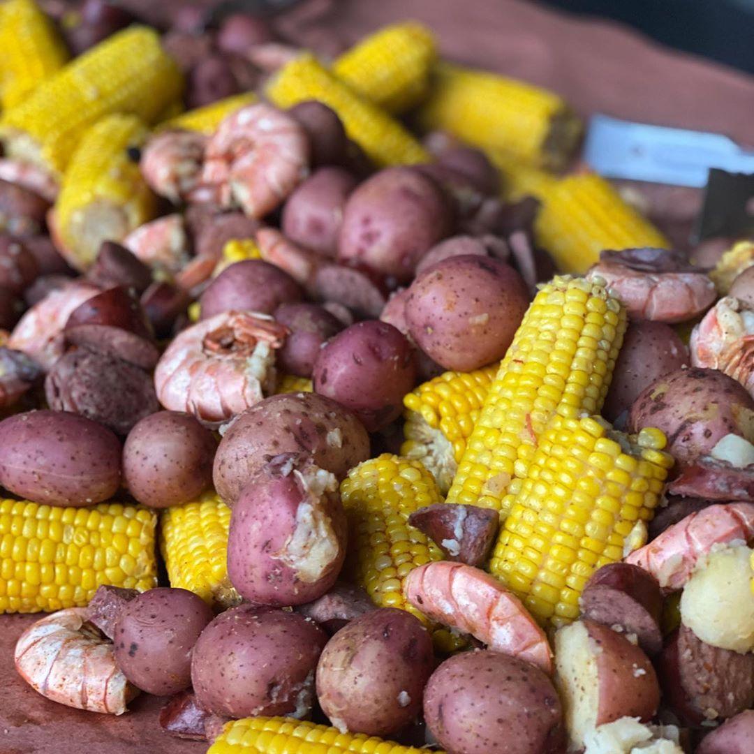 The Smoke Pit menu in Monroe, North Carolina, USA