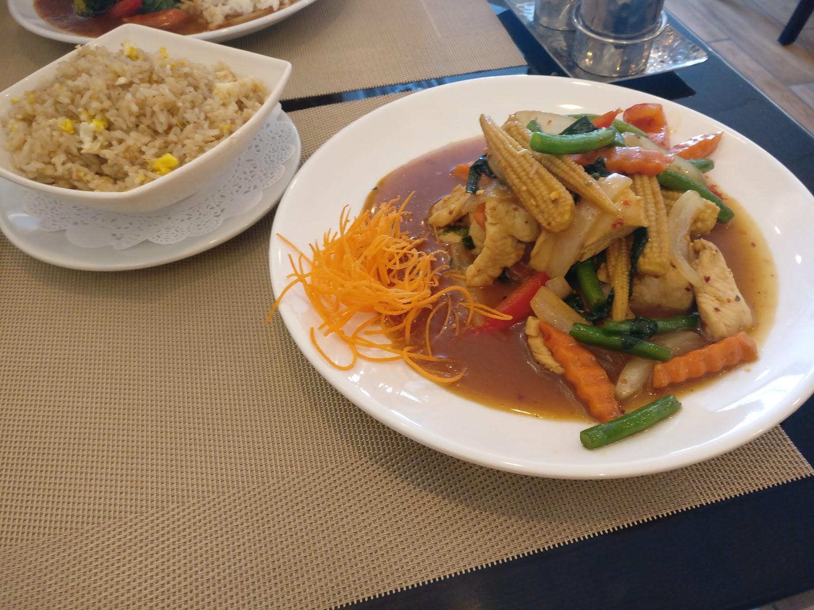 Sri Siam Thai Latham menu in Latham, New York, USA