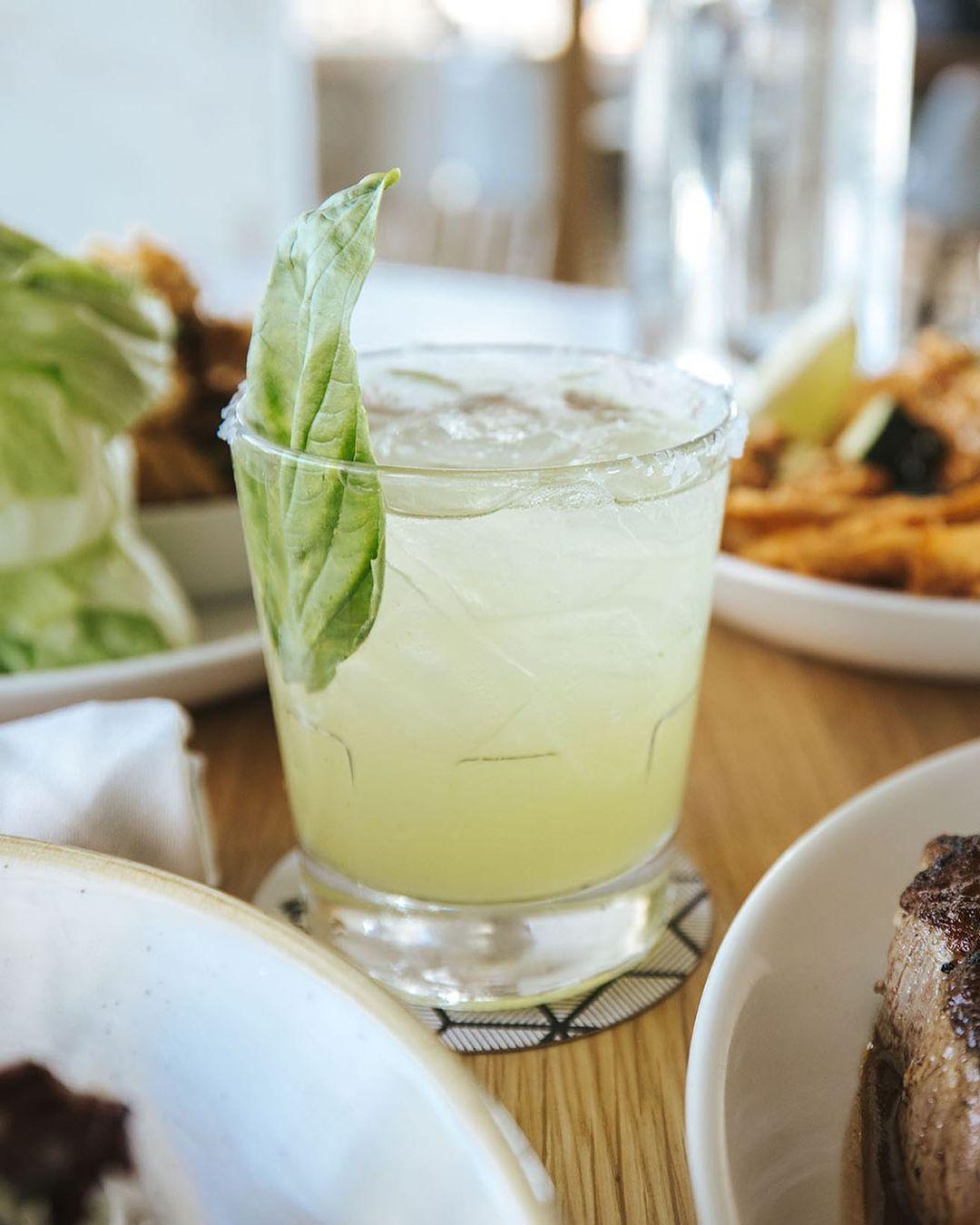 Moxies London Downtown Restaurant menus in London, Ontario, Canada