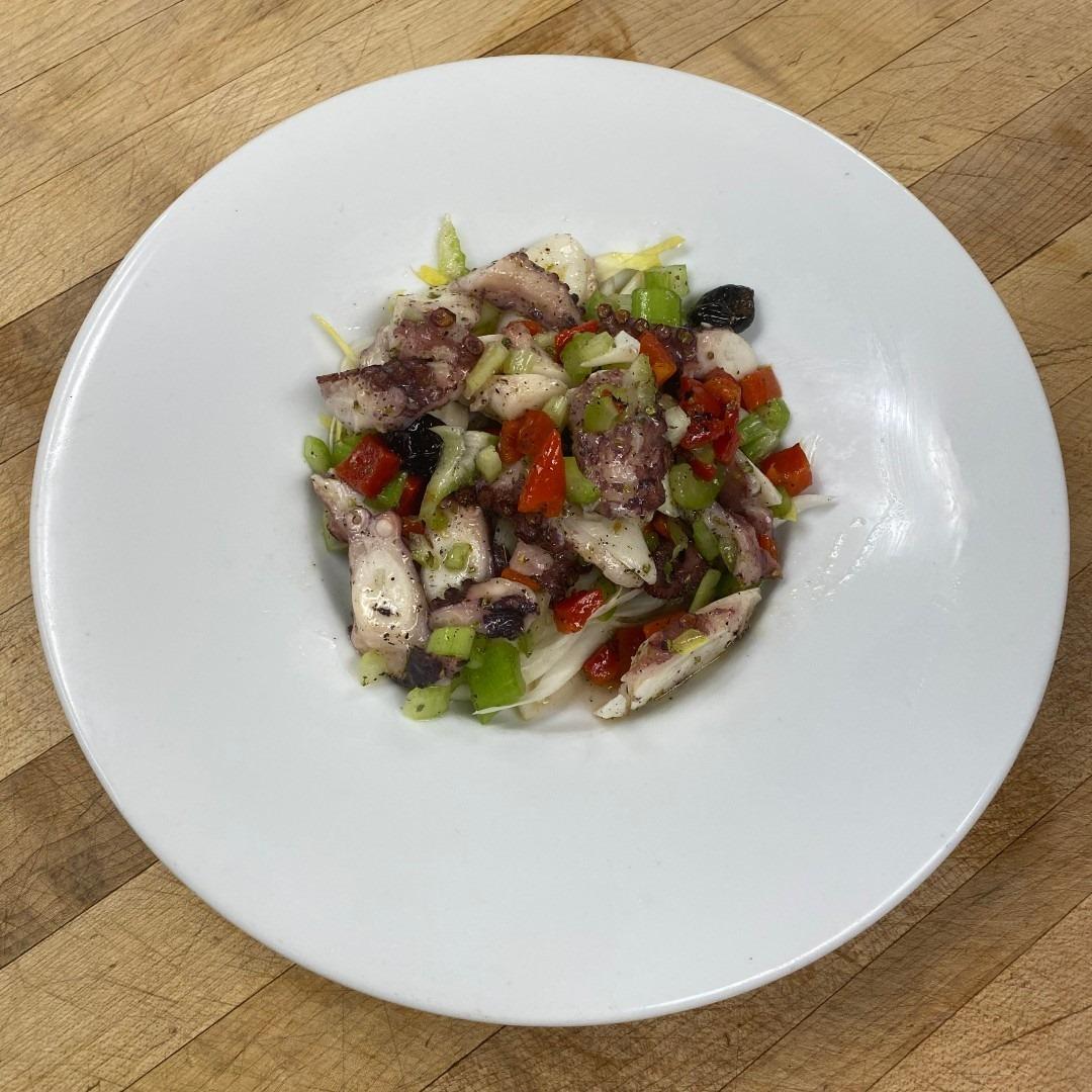 Mannino's Italian Kitchen and Lounge menu in Commack, New York, USA