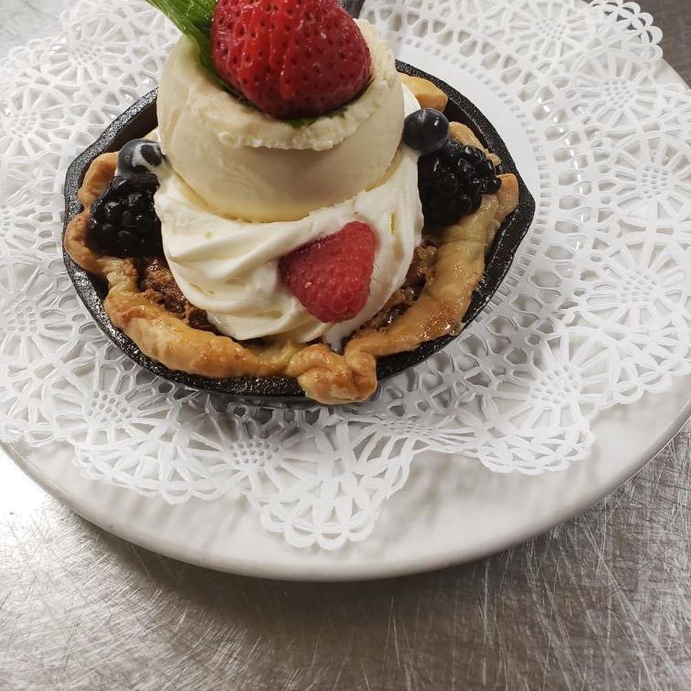 Charlie's L'Etoile Verte menus in Hilton Head Island, South Carolina